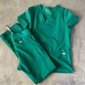 Figs Scrub Set - Green- Casma Small / Kade S/T